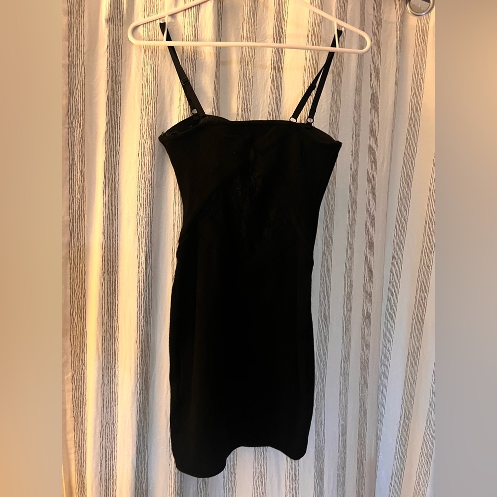 GUESS Classic Black knit dress